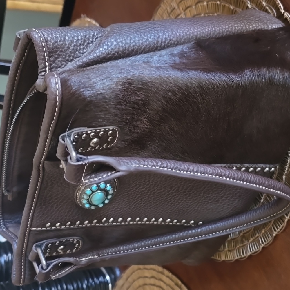 Elegant Brown Studded Women's Bag - Picture 4 of 6